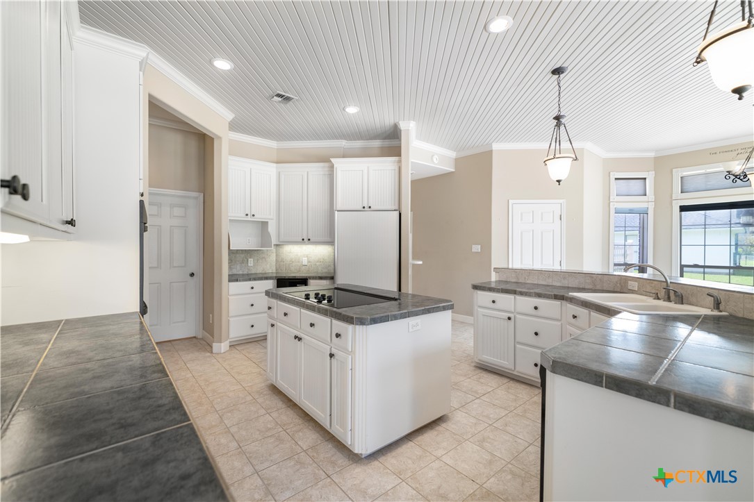 123 Northwood Drive Property Photo 25