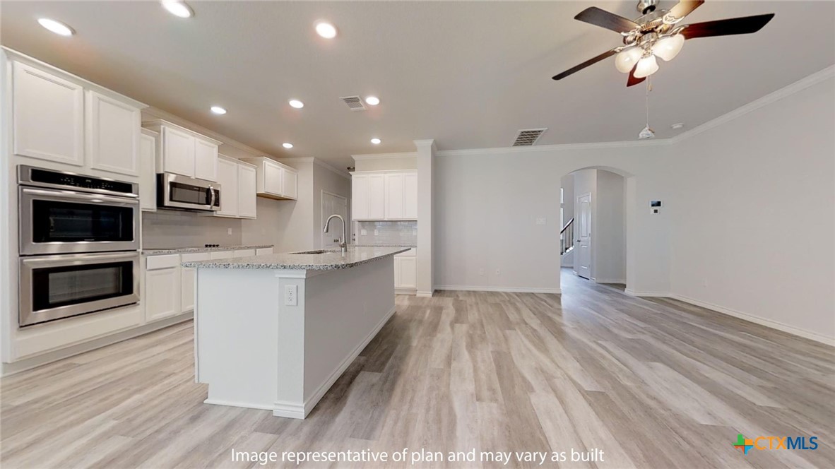 15091 Planeview Drive Property Photo 8