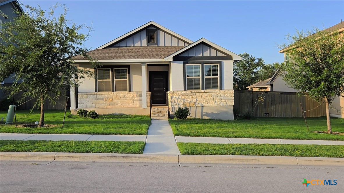 2900 Birch Park Path Property Photo 1