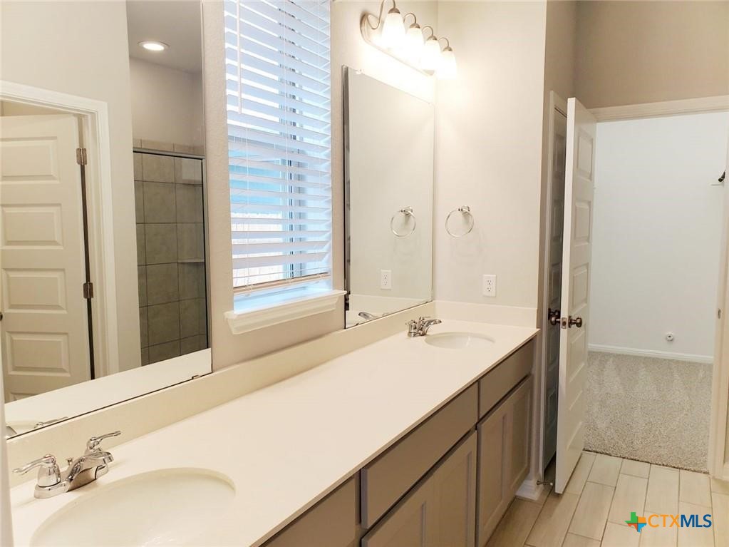 2900 Birch Park Path Property Photo 16