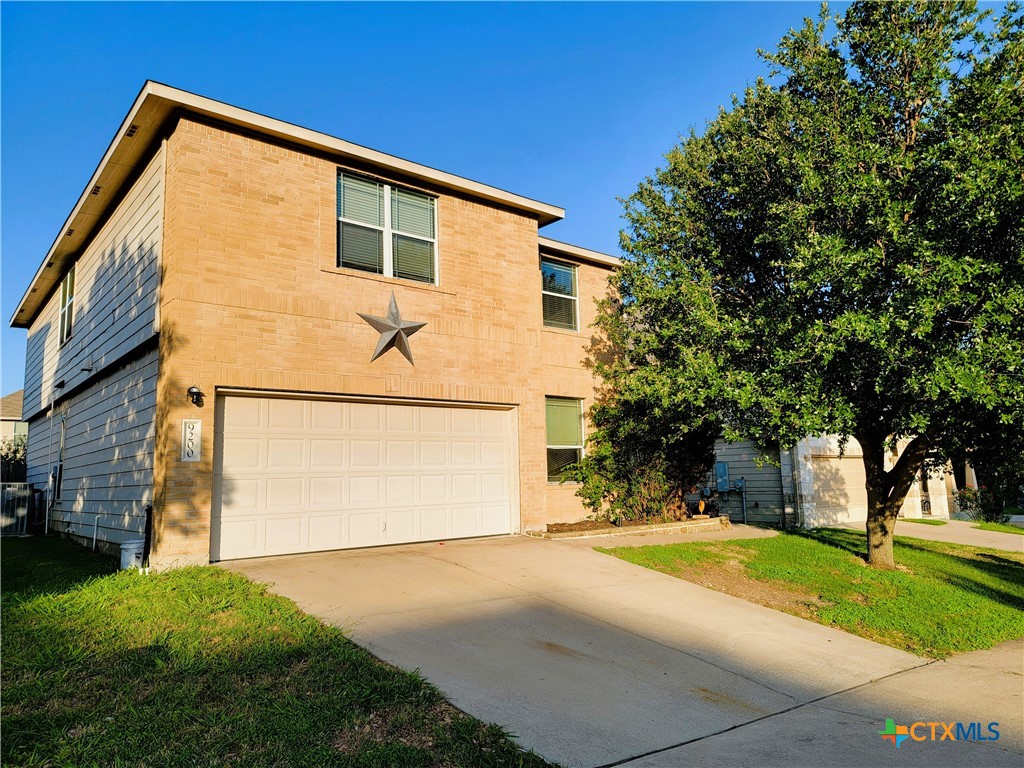 9200 Ashlyn Drive Property Photo 1