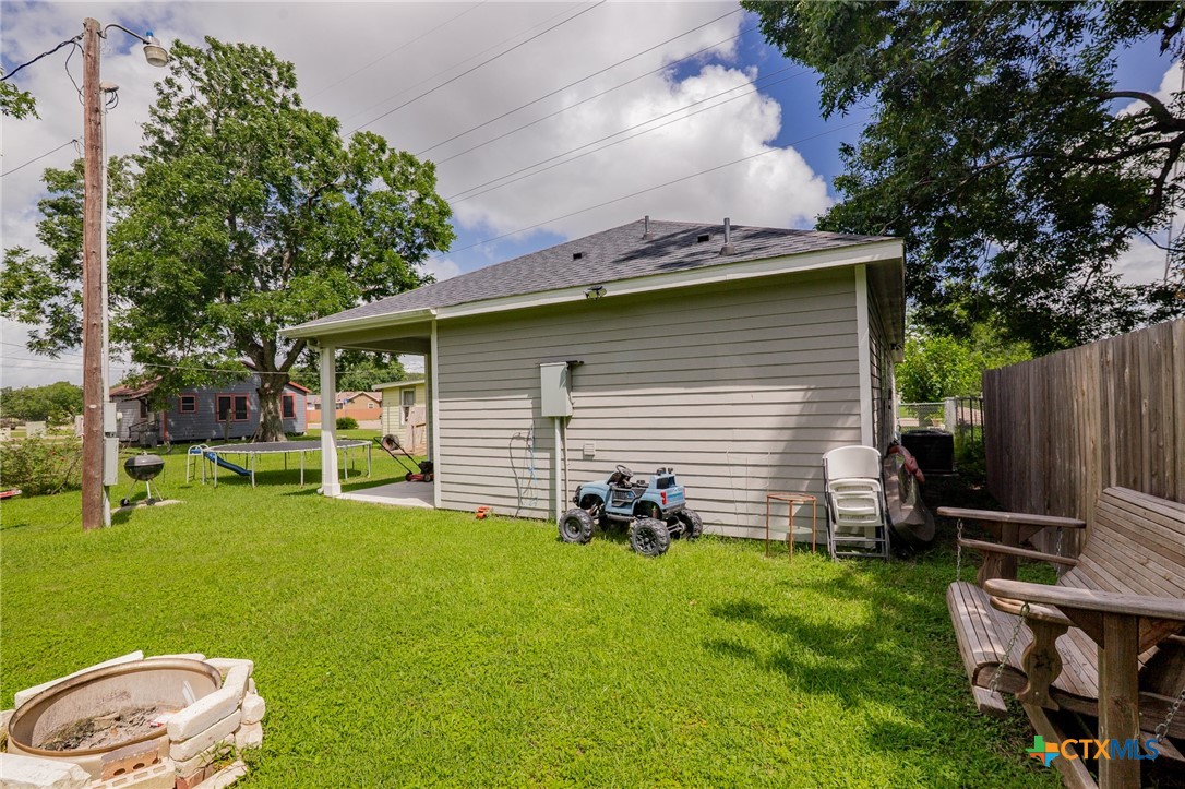 2709 Odem Street Property Photo 24