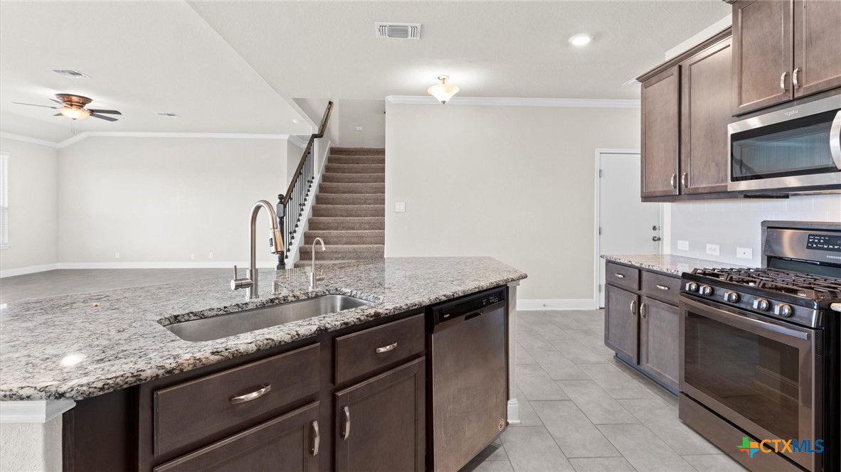 520 Minerals Way Property Photo 12