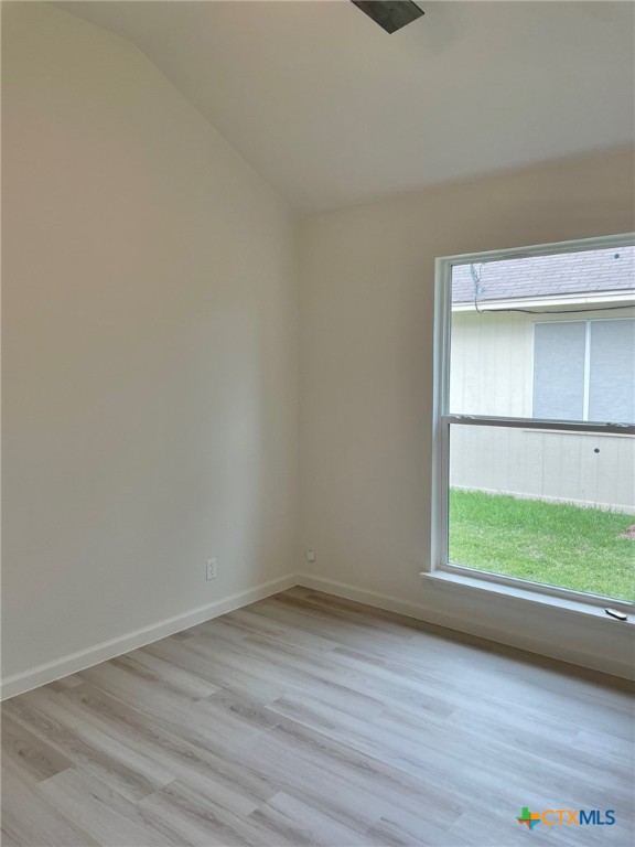 4815 Box Canyon Drive Property Photo 6
