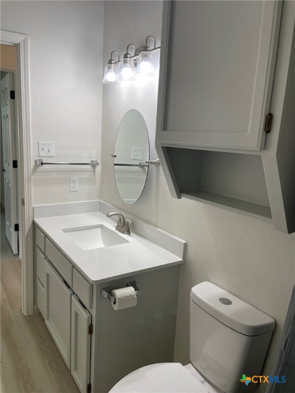 4815 Box Canyon Drive Property Photo 10