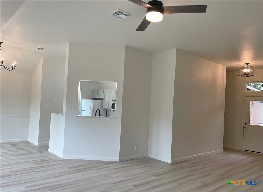 4815 Box Canyon Drive Property Photo 13