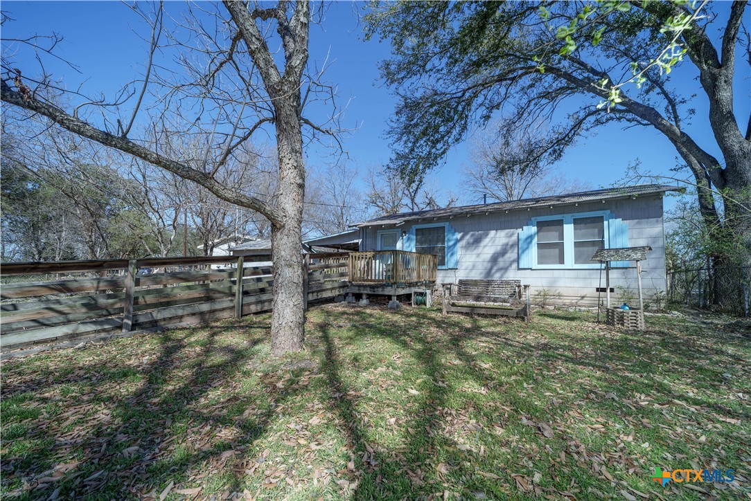 2021 Chinaberry Lane Property Photo 1