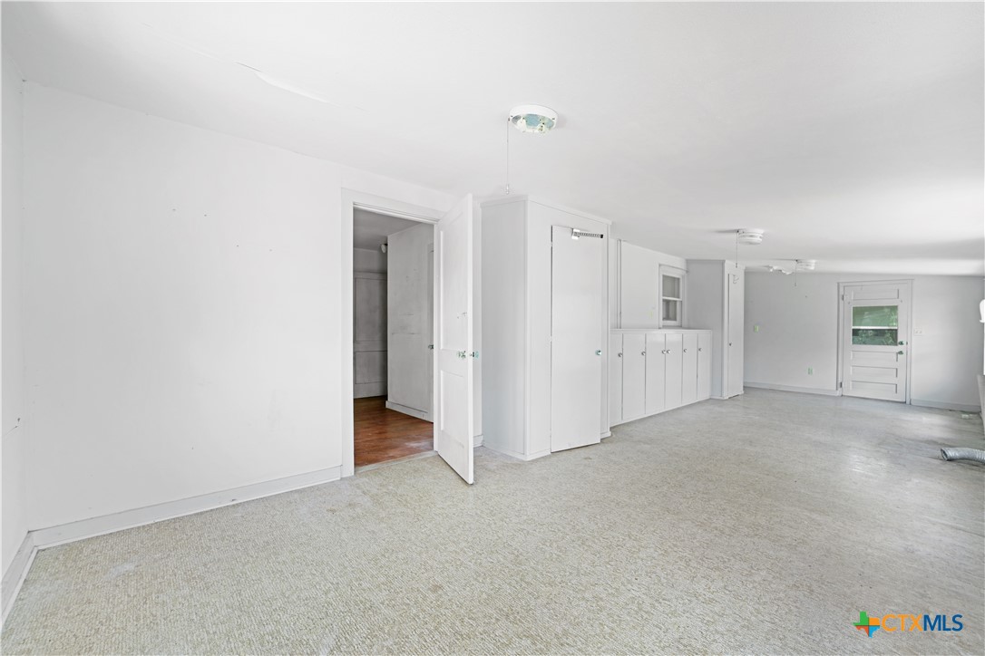 2021 Chinaberry Lane Property Photo 10