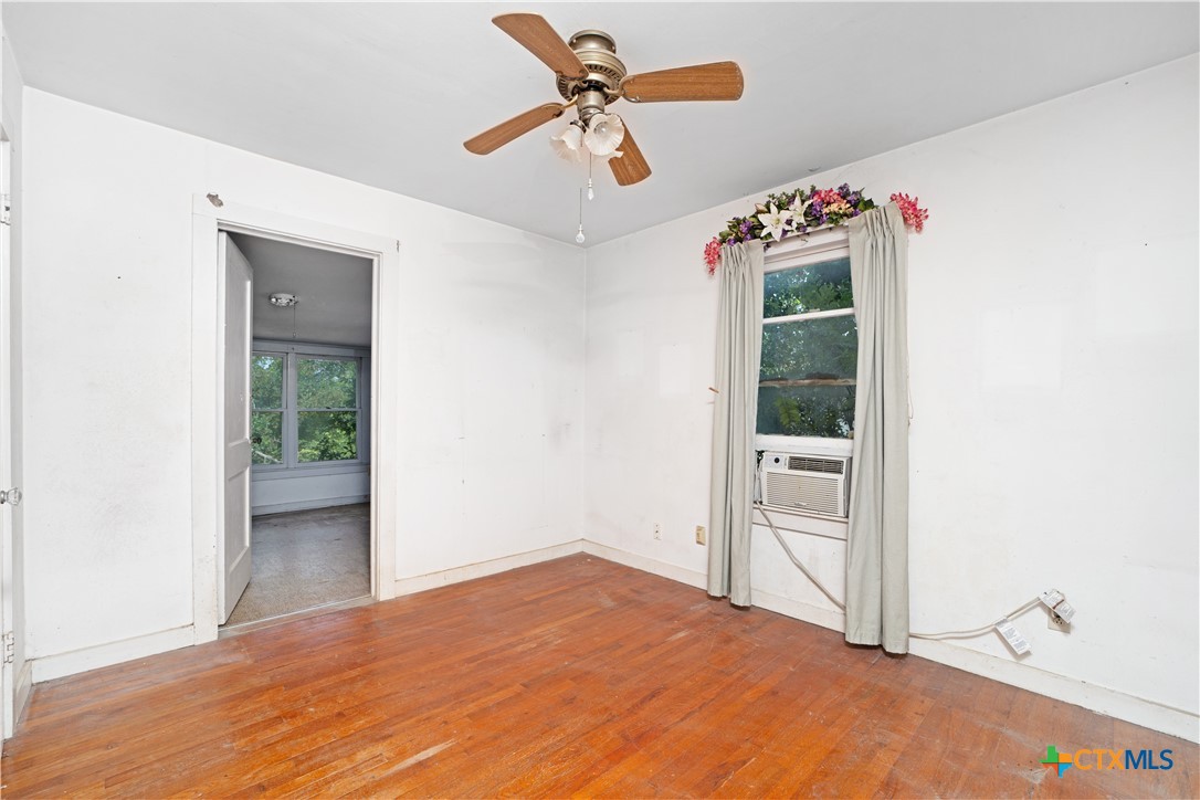 2021 Chinaberry Lane Property Photo 11