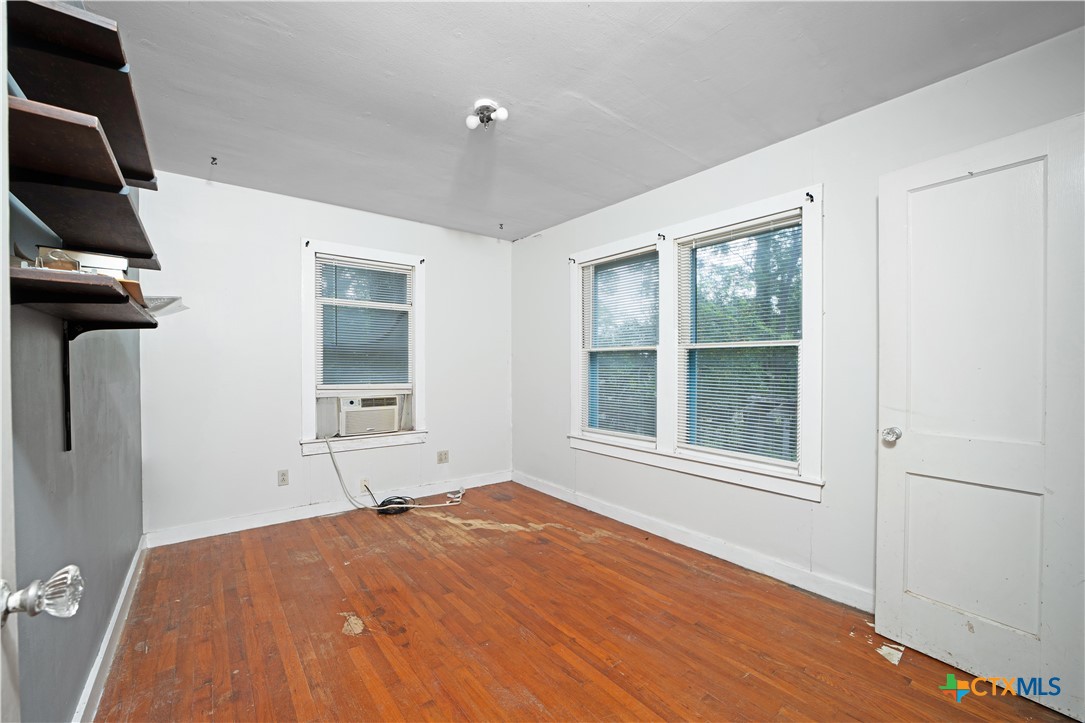 2021 Chinaberry Lane Property Photo 14