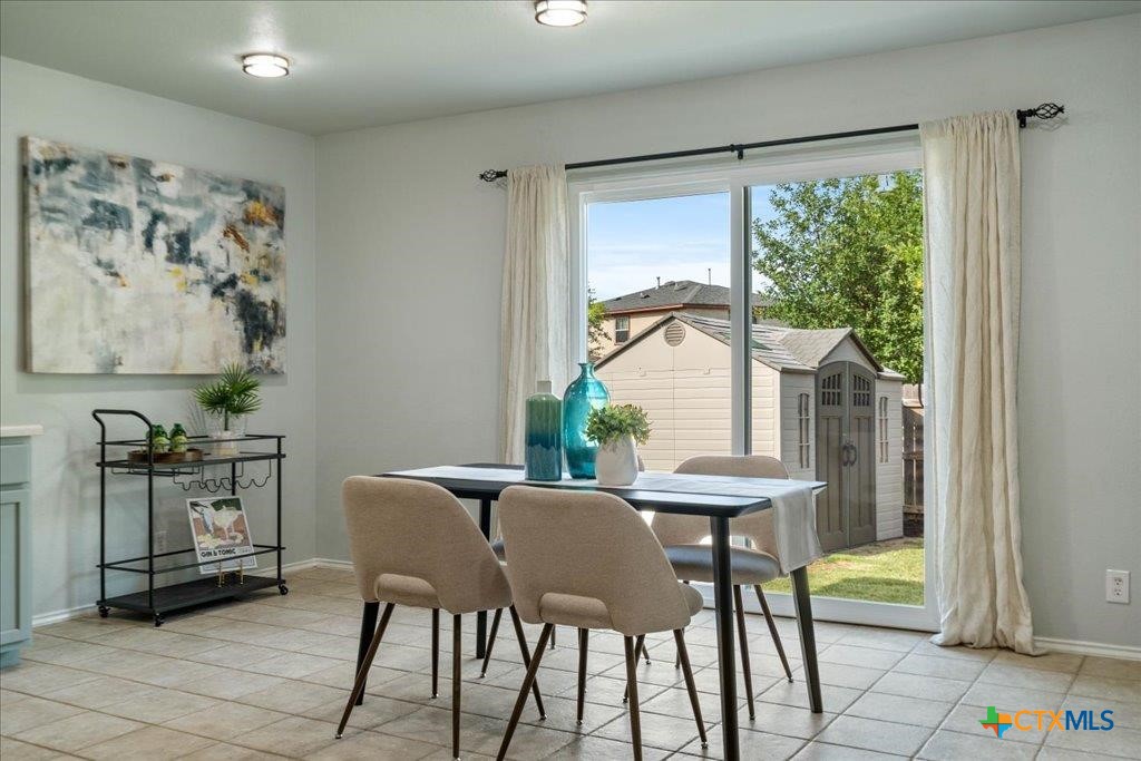 2102 Garrison Drive Property Photo 8