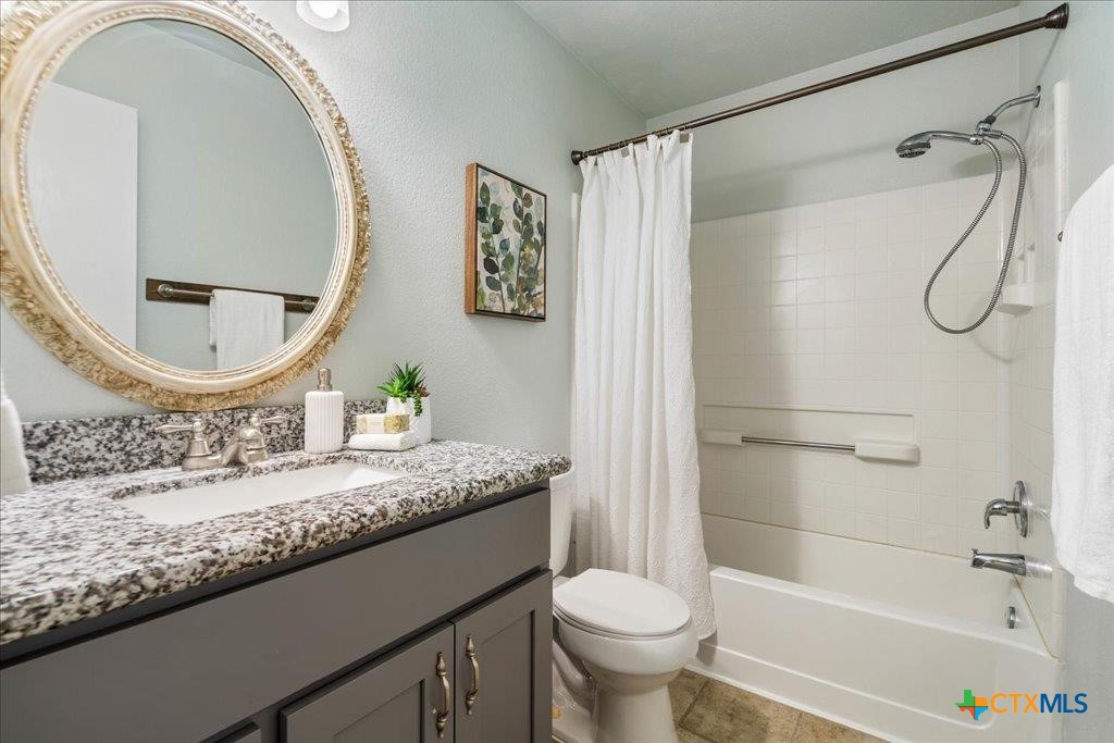 2102 Garrison Drive Property Photo 16