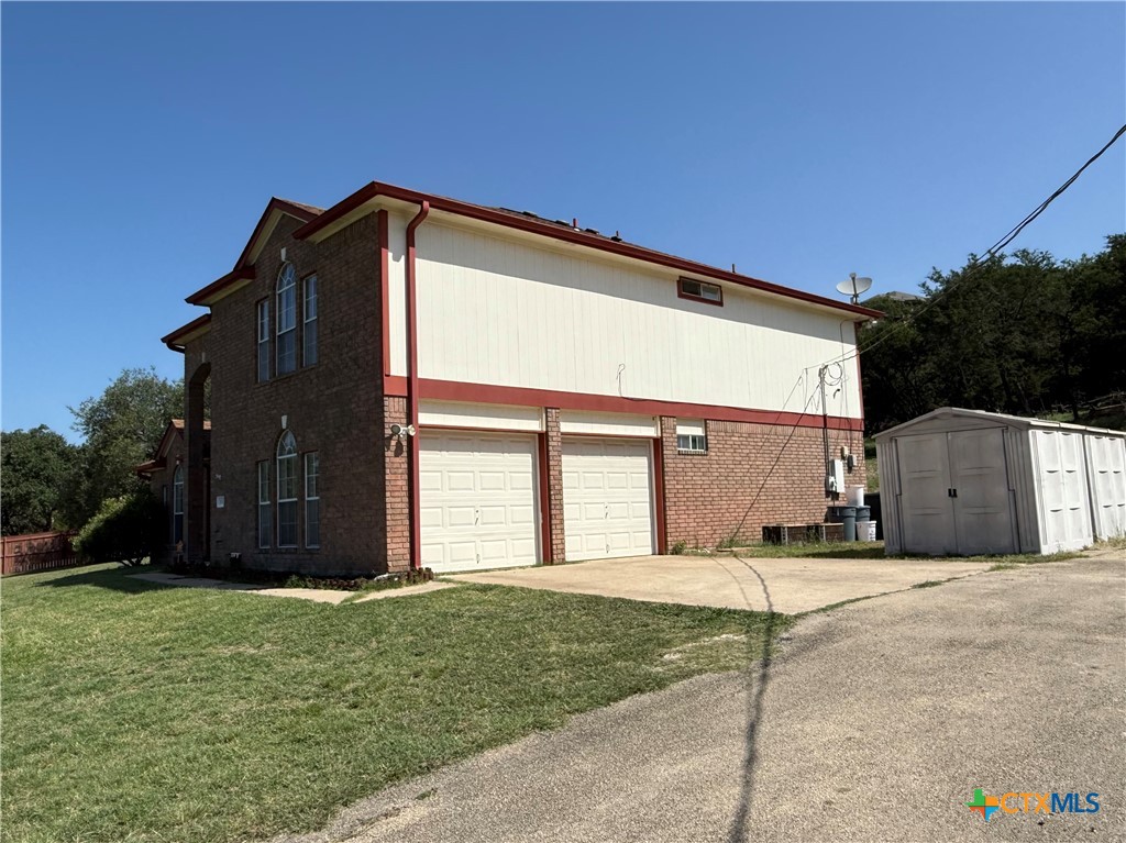 3054 Colorado Drive Property Photo 2