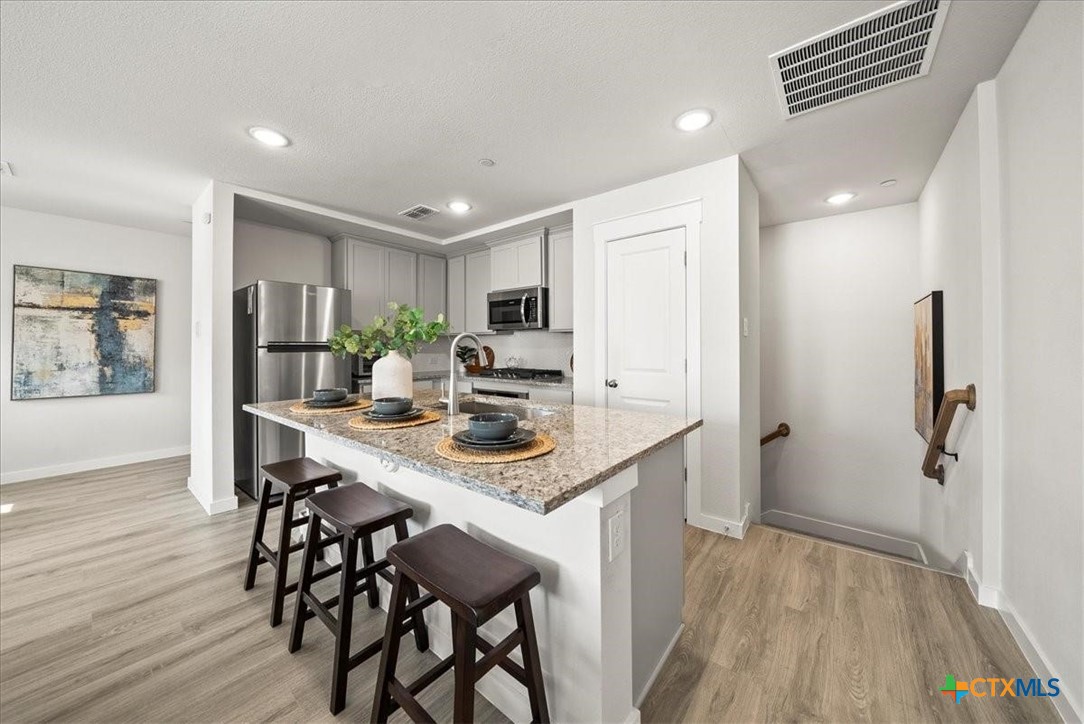 3039 Tenor Way Property Photo 6