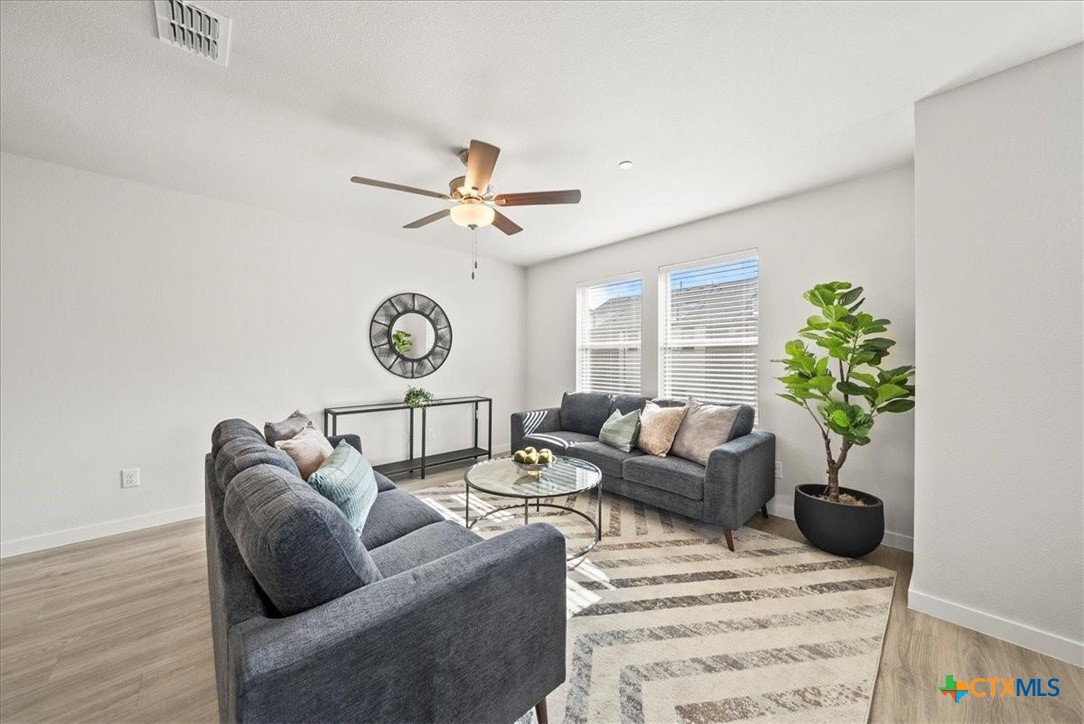 3039 Tenor Way Property Photo 14