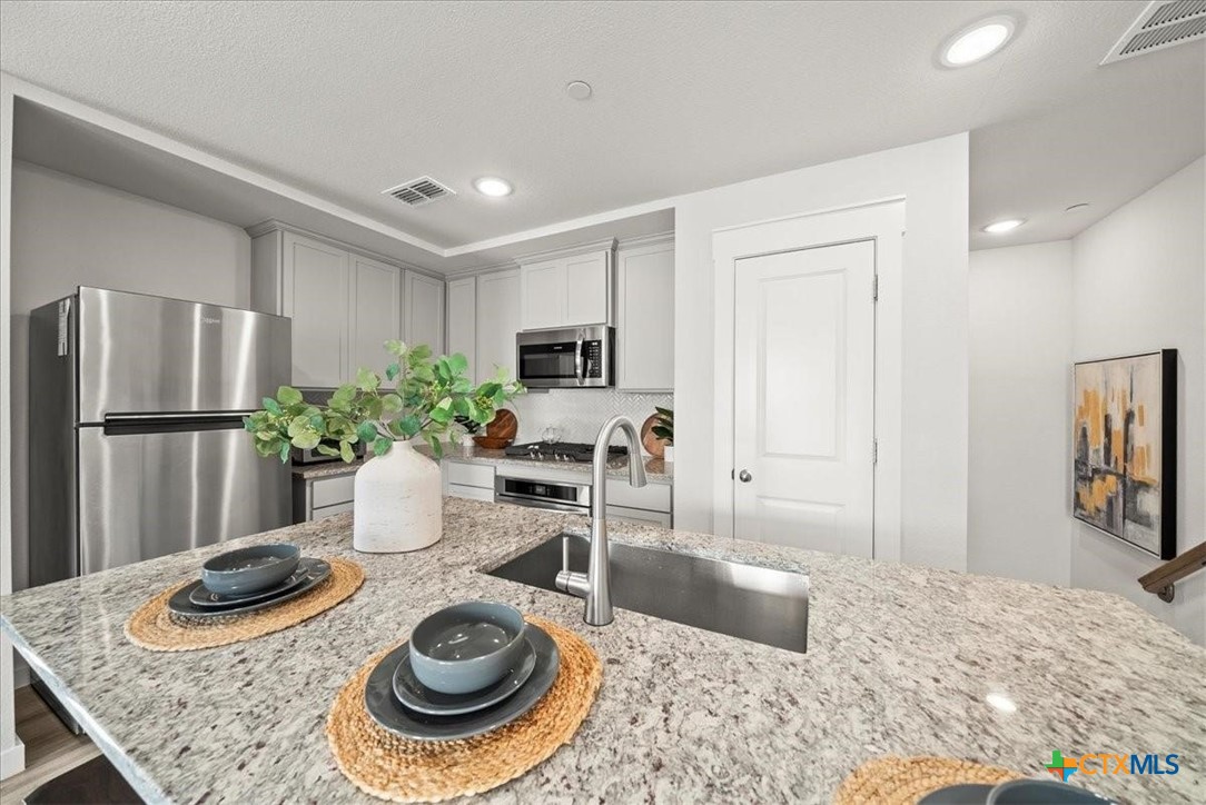 3039 Tenor Way Property Photo 17