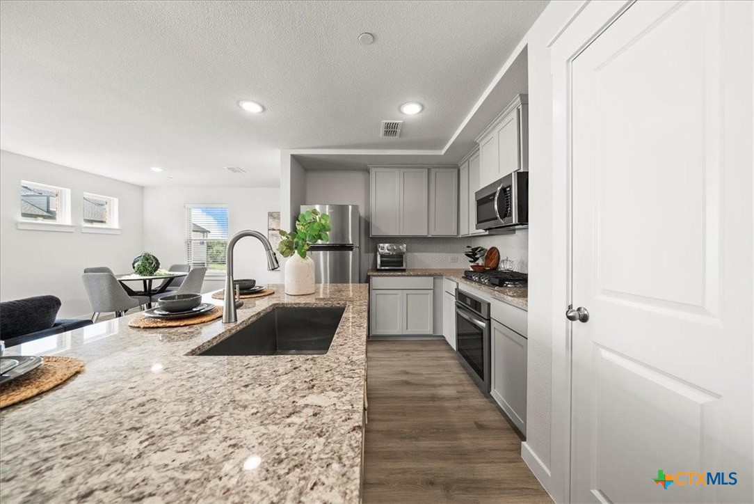 3039 Tenor Way Property Photo 18