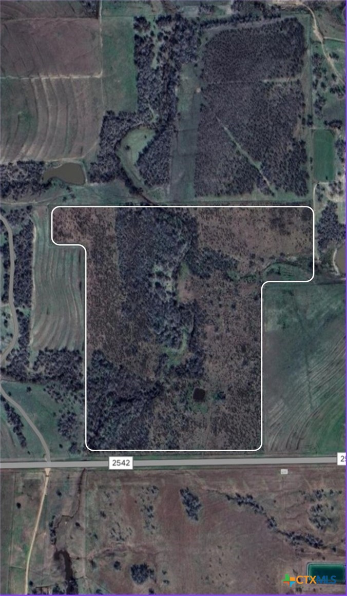 00 Fm-2542 Property Photo 2