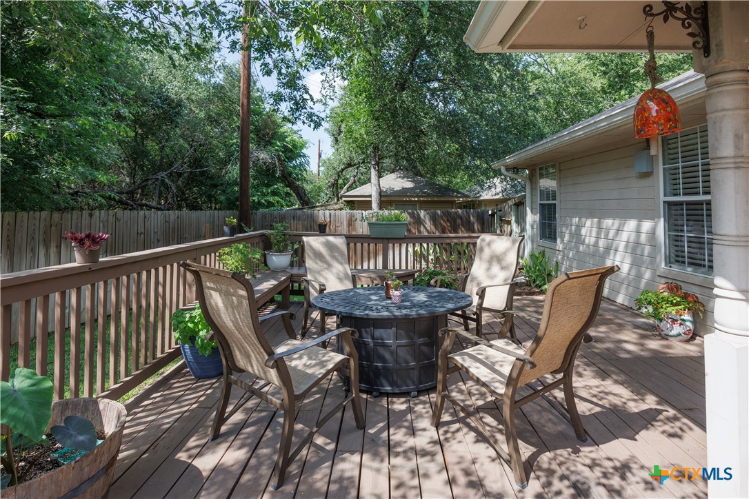 6 S Bobcat Court Property Photo 7