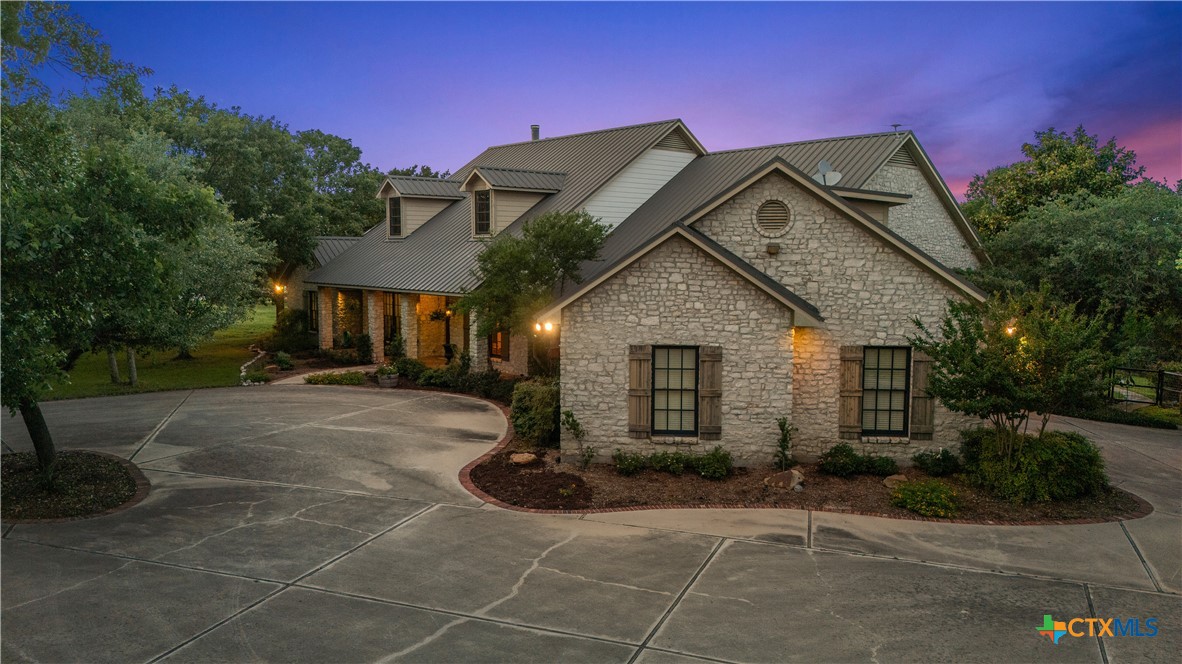 840 Winding Trail Property Photo 1