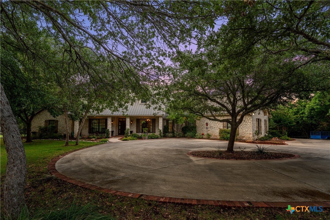 840 Winding Trail Property Photo 7