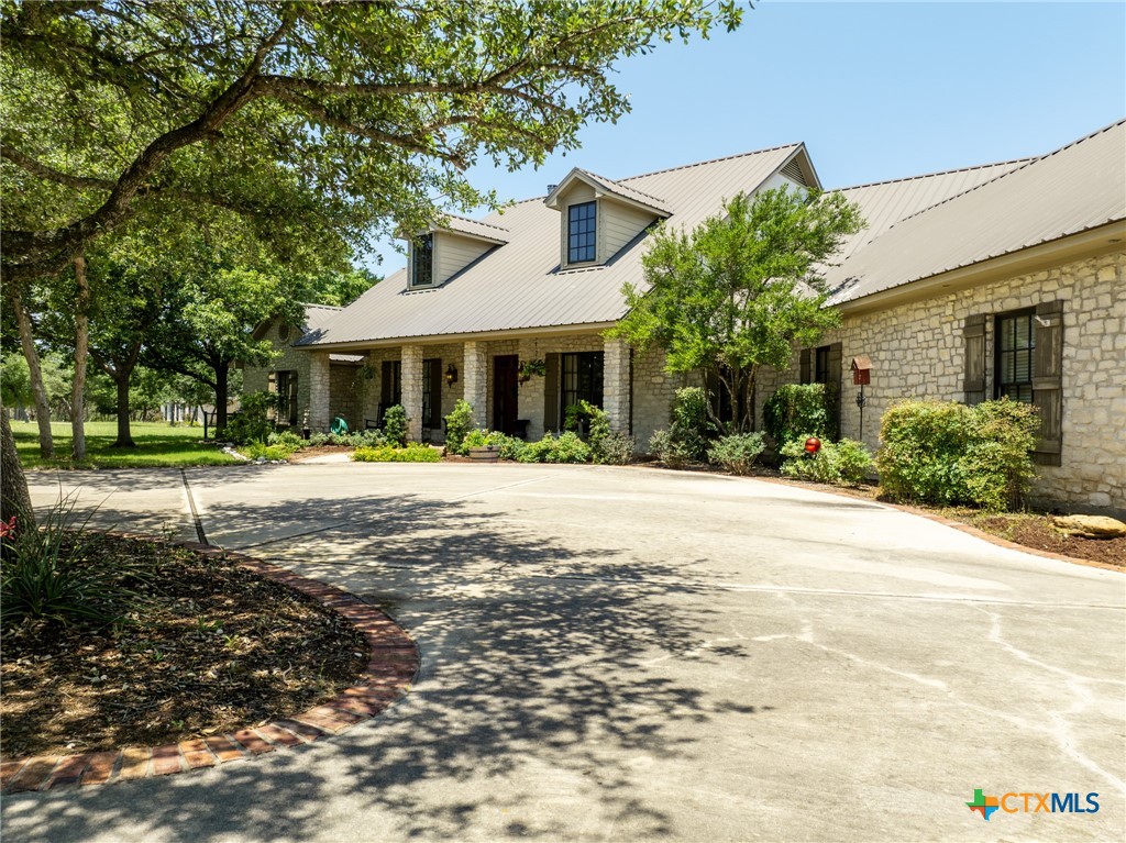 840 Winding Trail Property Photo 10