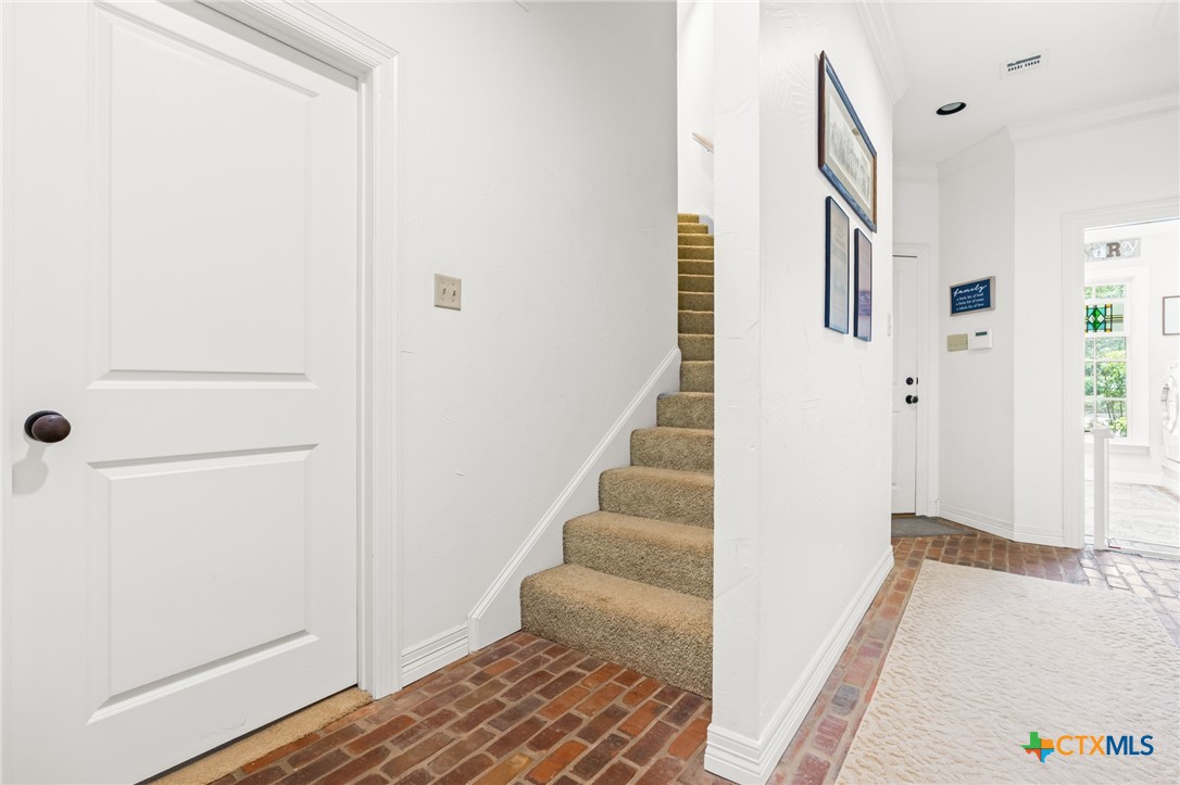840 Winding Trail Property Photo 37