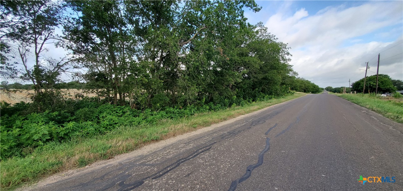 6939 Cedar Creek Road Property Photo 4