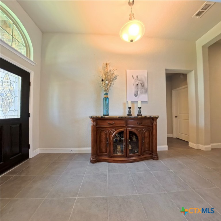 21323 Crested Valley Drive Property Photo 5