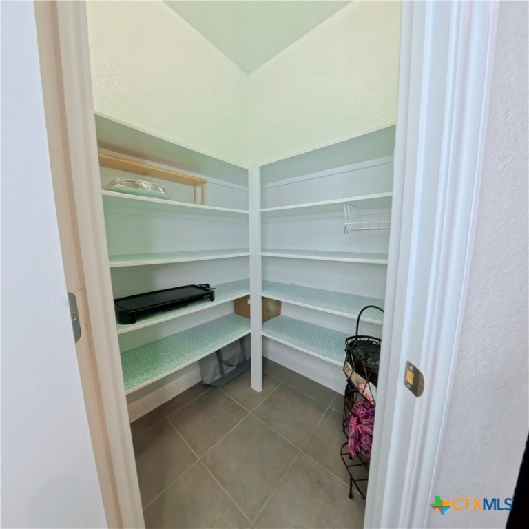21323 Crested Valley Drive Property Photo 12