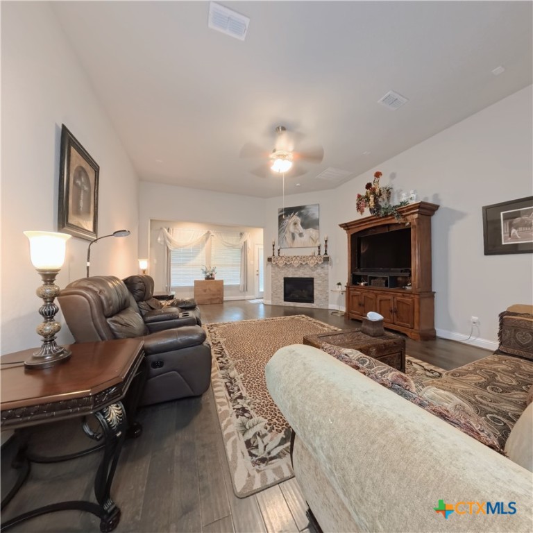 21323 Crested Valley Drive Property Photo 17