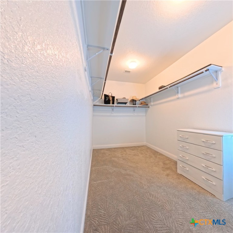 21323 Crested Valley Drive Property Photo 26