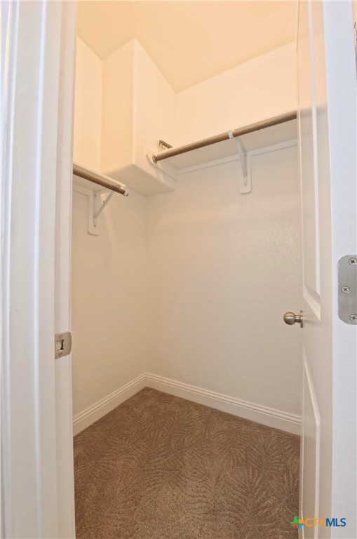 21323 Crested Valley Drive Property Photo 34