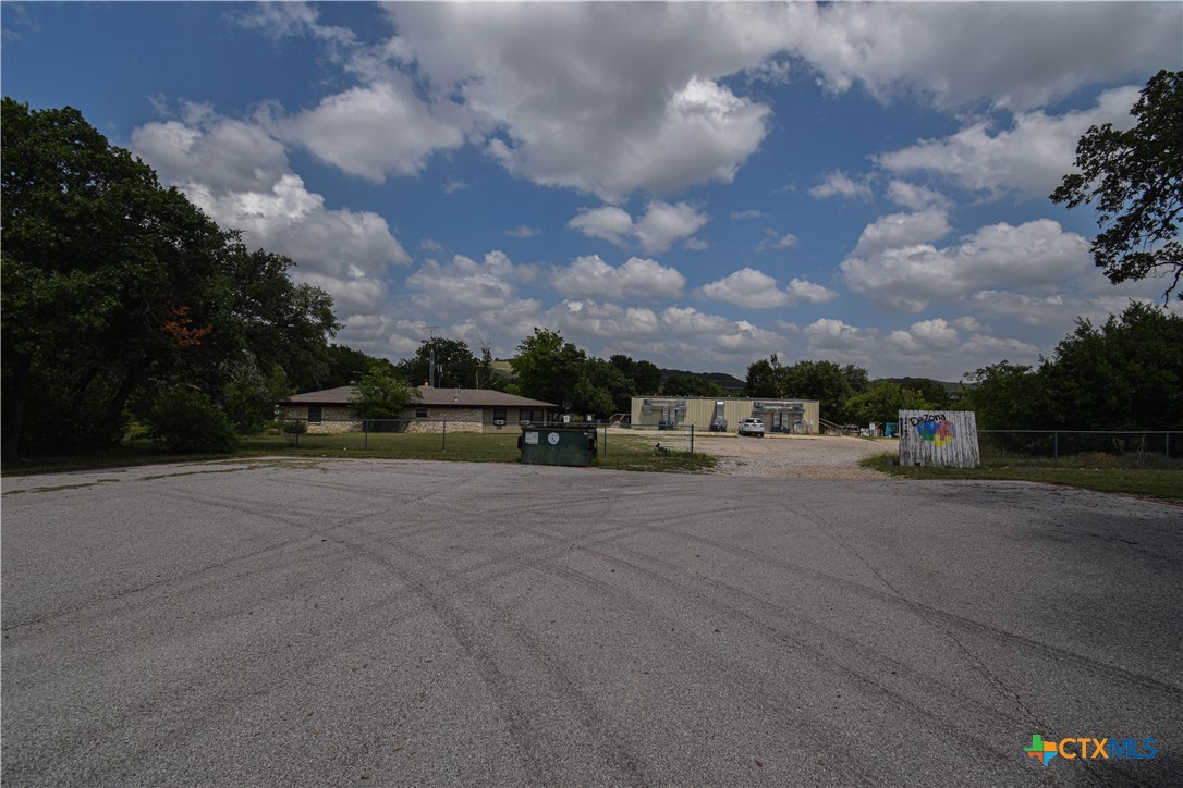 14138 Highway 195 Property Photo 4