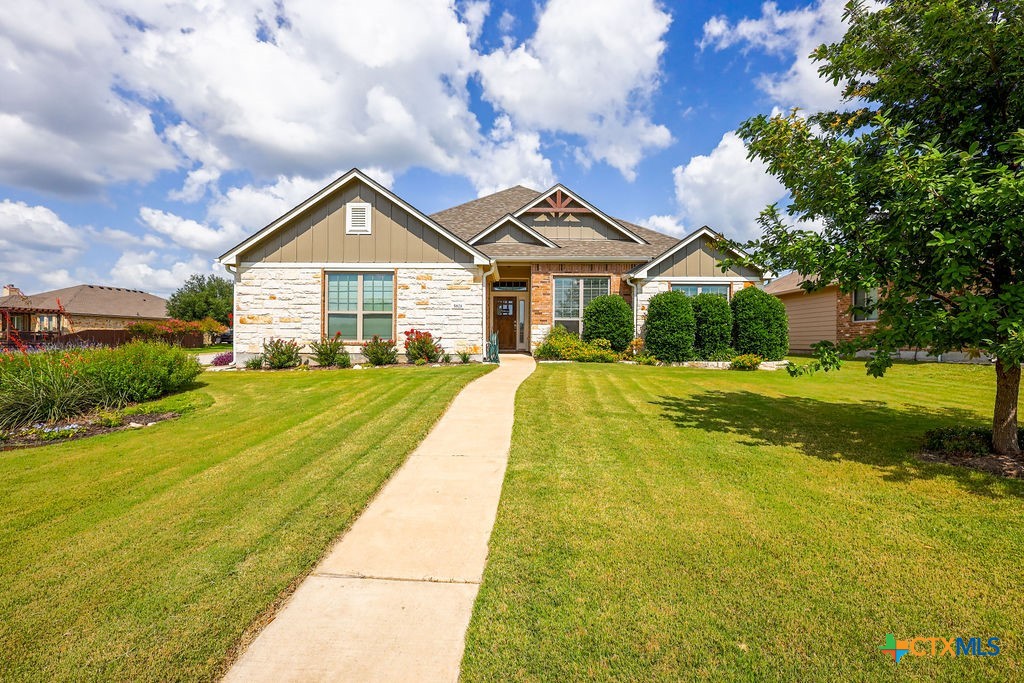 5821 Worthing Drive Property Photo 1
