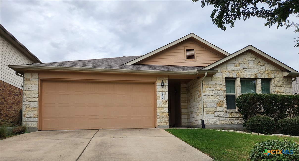 7400 Longford Trail Property Photo 1