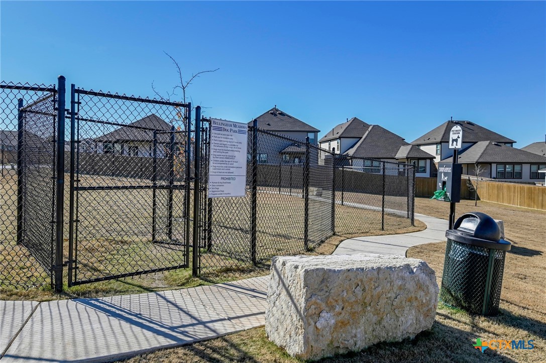 7400 Longford Trail Property Photo 34