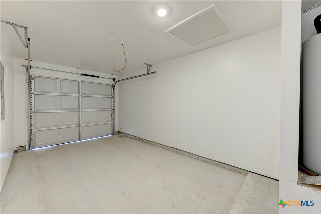 526 Lost Trail B Property Photo 8