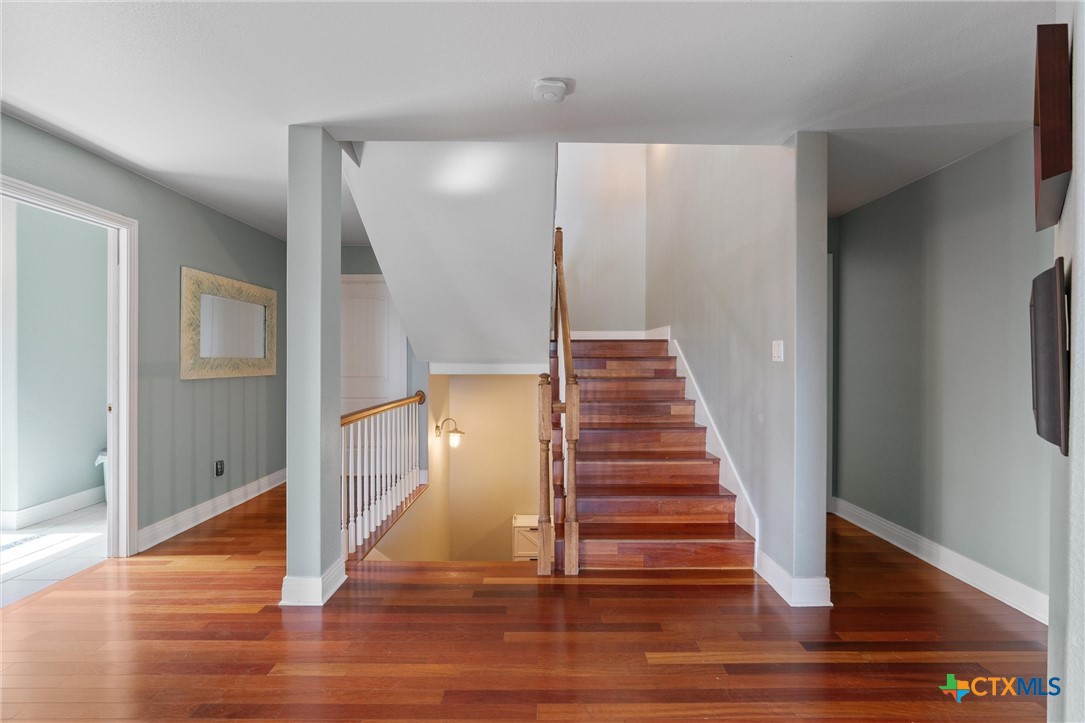 18917 Peckham Drive Property Photo 17