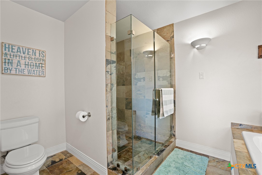 18917 Peckham Drive Property Photo 24