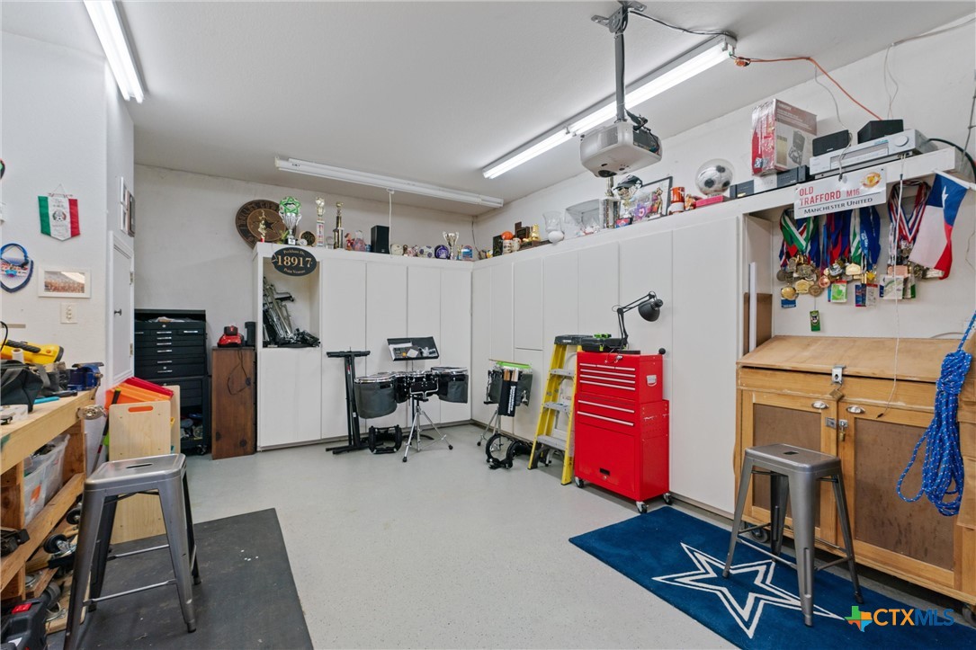 18917 Peckham Drive Property Photo 29