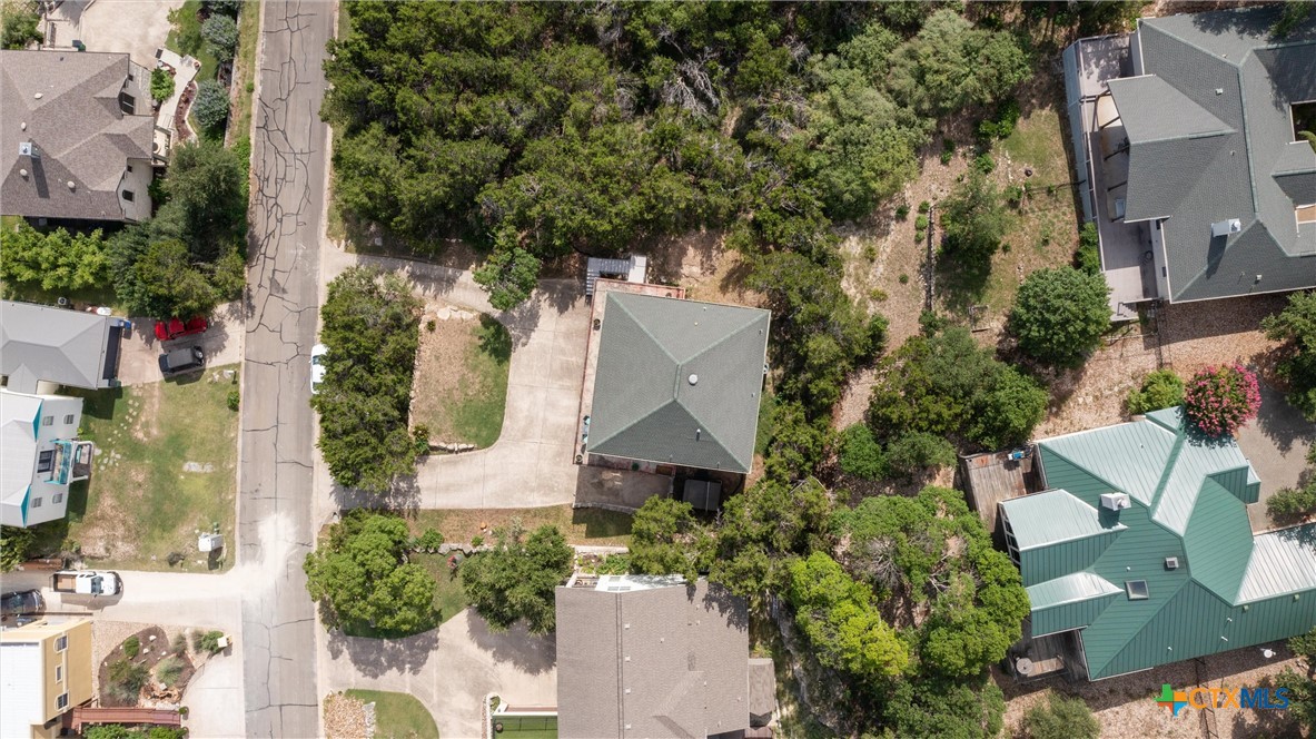 18917 Peckham Drive Property Photo 32