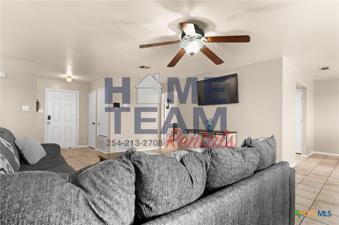 4103 Deputy Drive Property Photo 4