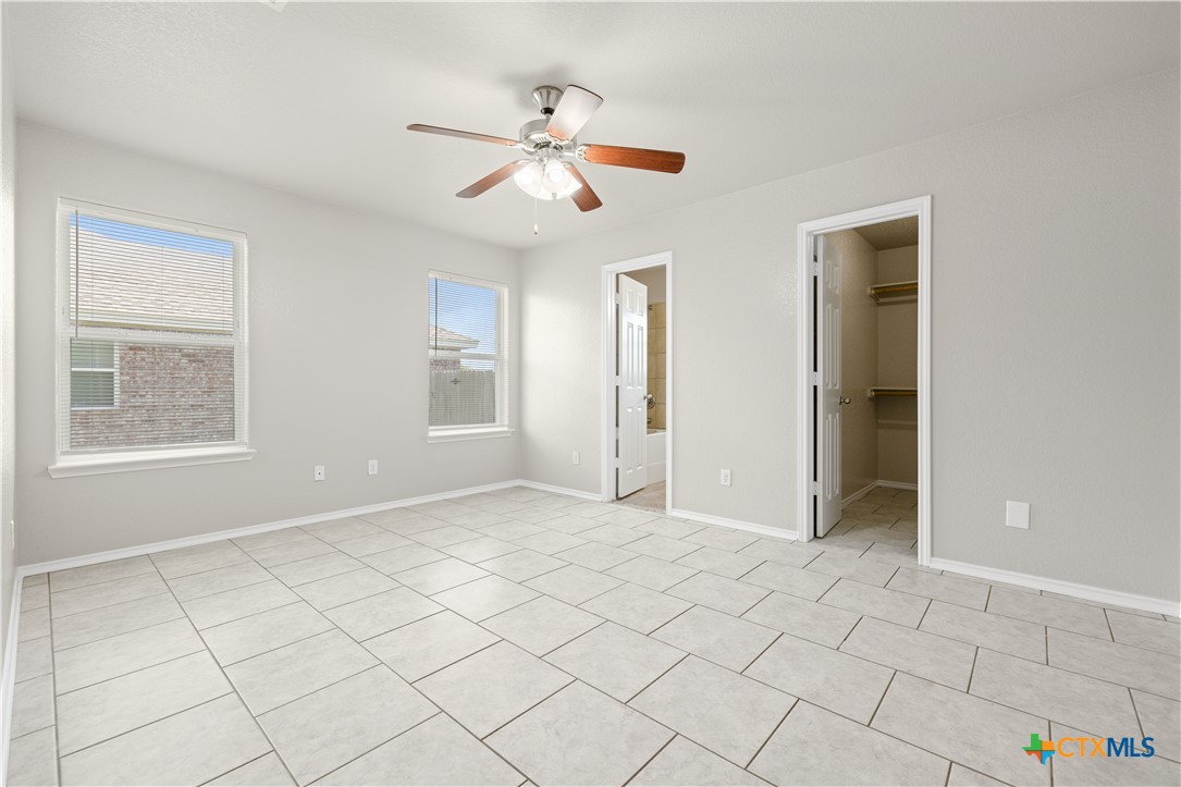 503 Chrislyn Street Property Photo 15