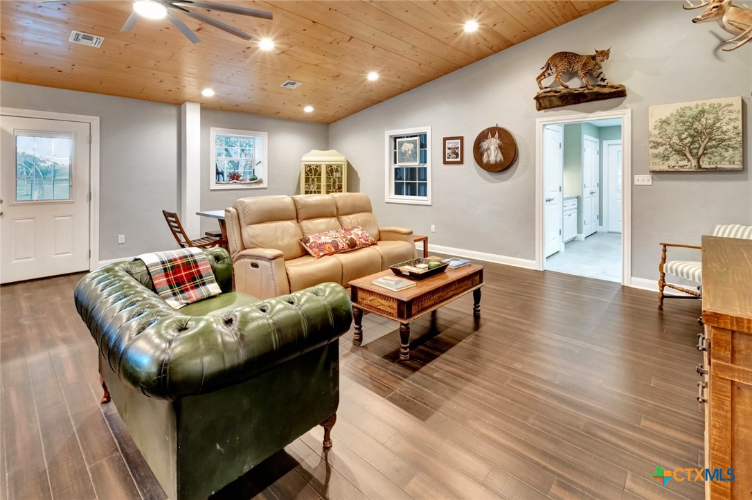 2133 County Road 125 Property Photo 5