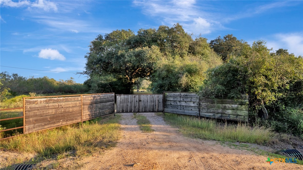 2133 County Road 125 Property Photo 25