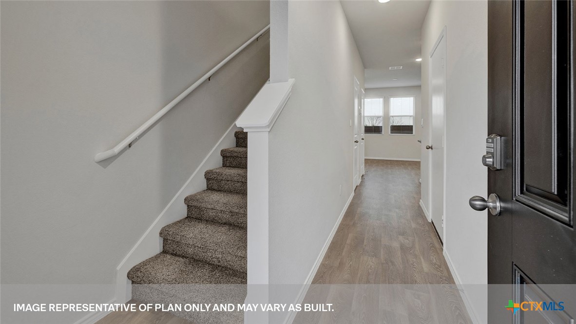 129 Varner Way Property Photo 3