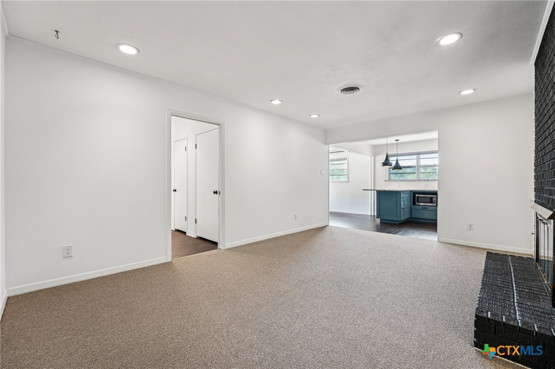 3806 Las Cienega Boulevard Property Photo 6