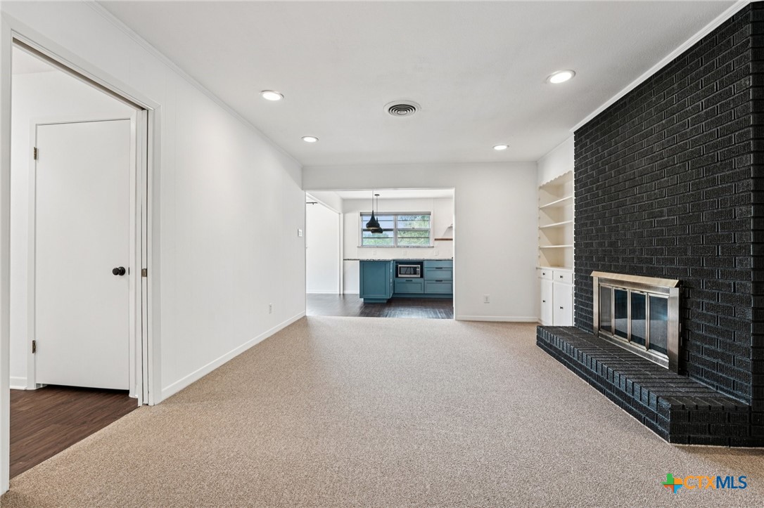 3806 Las Cienega Boulevard Property Photo 7