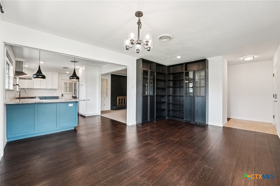 3806 Las Cienega Boulevard Property Photo 16